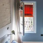 The New Place Apartment