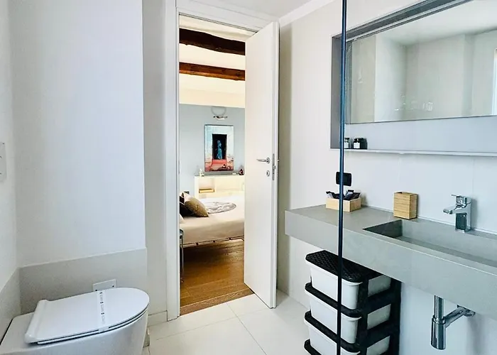 The New Place Apartman Ferrara